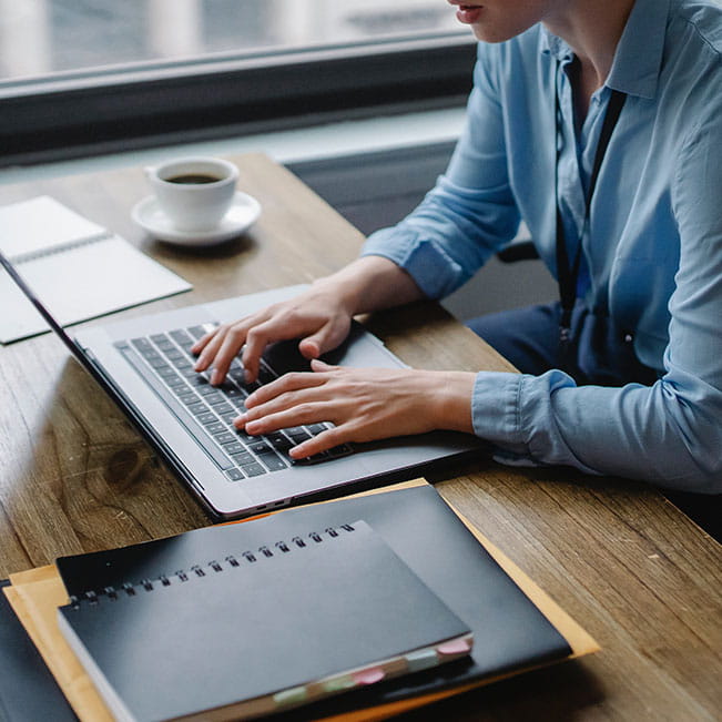 About Us 2 cards governance About Us 2 cards governance